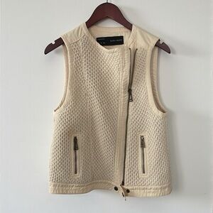 Zara Women's Cream Cotton Vest Asymmetrical Zip Heavyweight Size M Minimal